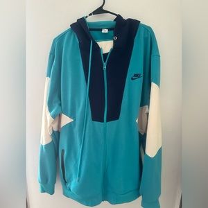 Nike sweatsuit